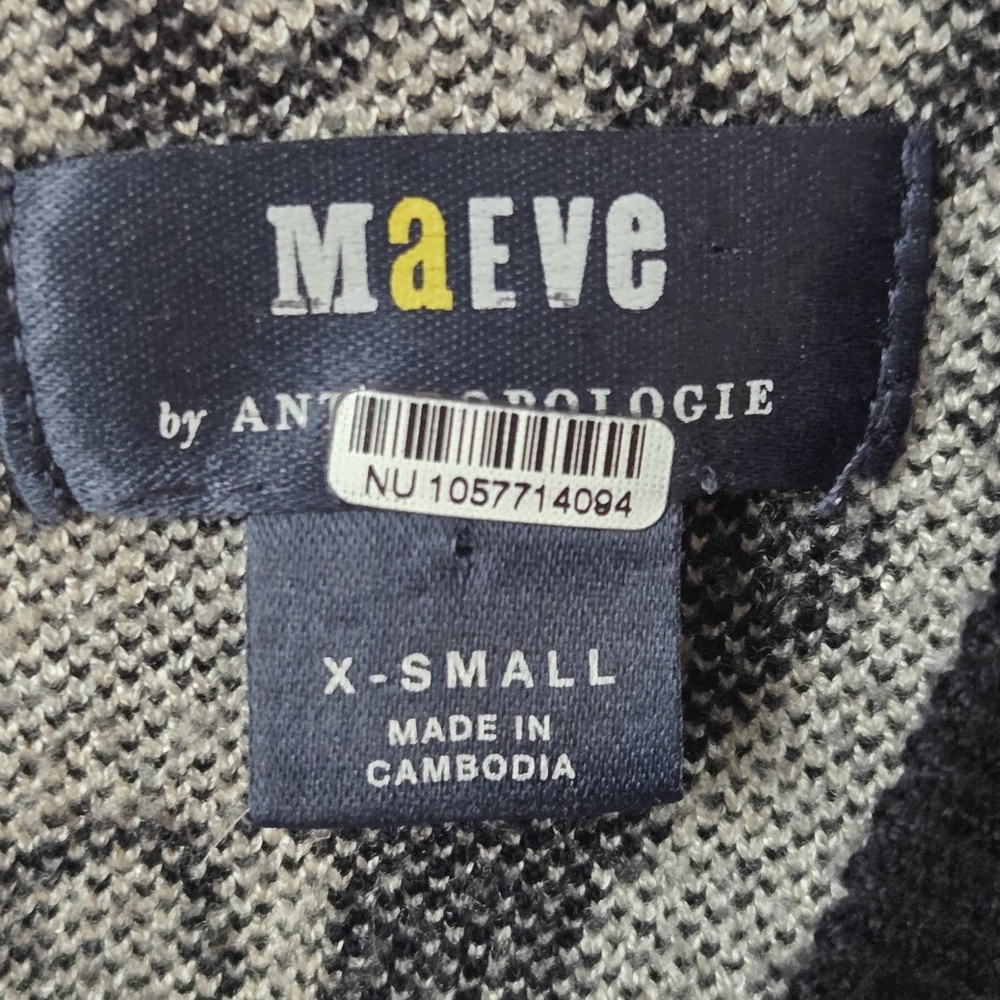Anthropologie Maeve Harmon Jacquard Sweater Tee Poodle print - Picture 5 of 7